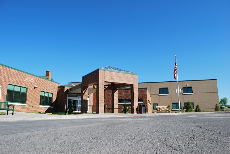 MVHS Rehabilitation and Nursing Center nursing home in UTICA, NY - Photo 2 of 4