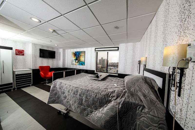 THE PAVILION AT QUEENS FOR REHABILITATION & NRSING nursing home in FLUSHING, NY - Photo 5 of 5