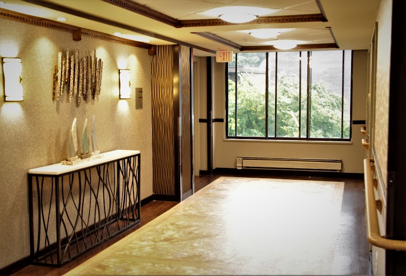 HUDSON PARK REHABILITATION AND NURSING CENTER nursing home in ALBANY, NY - Photo 4 of 5