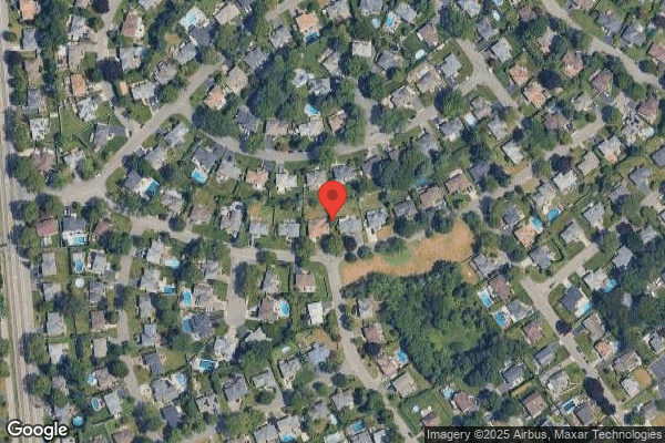 HUNTINGTON HILLS CTR FOR HEALTH AND REHABILITATION nursing home in MELVILLE, NY - Photo 1 of 10