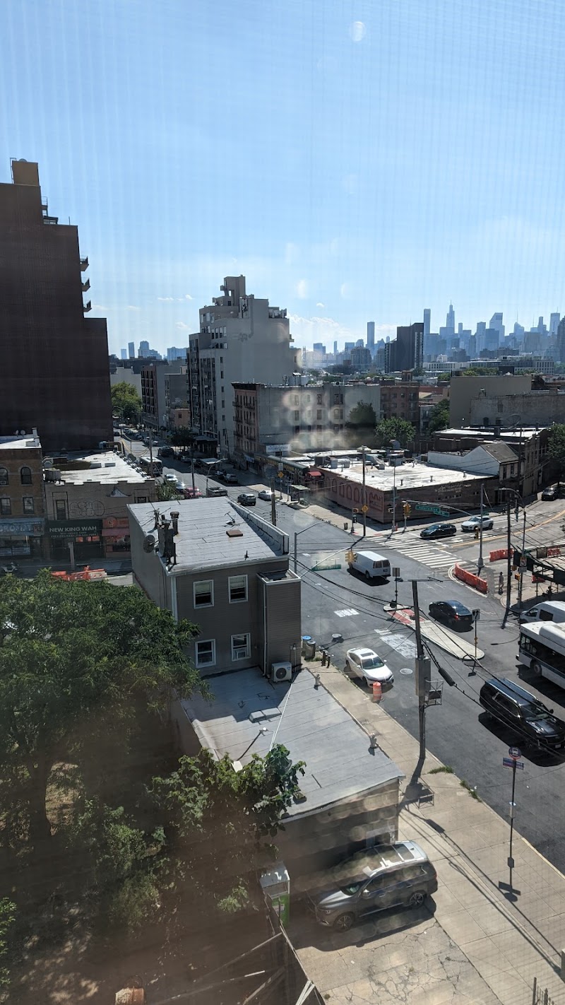 NEW YORK CENTER FOR REHABILITATION & NURSING nursing home in ASTORIA, NY - Photo 4 of 10