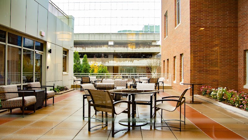 EPIC REHABILITATION AND NURSING AT WHITE PLAINS nursing home in WHITE PLAINS, NY - Photo 3 of 5