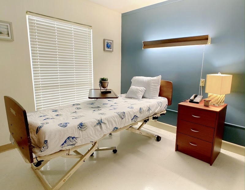 Cypress Pointe Rehabilitation Center nursing home in Wilmington, NC - Photo 4 of 10