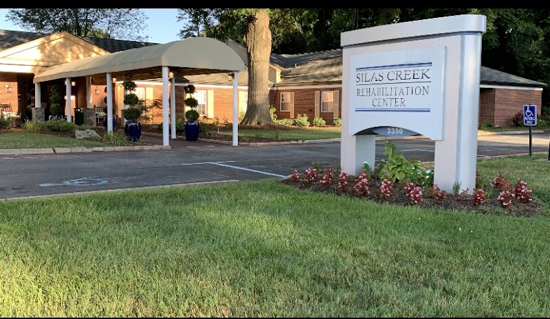 Silas Creek Rehabilitation Center nursing home in Winston Salem, NC - Photo 3 of 10