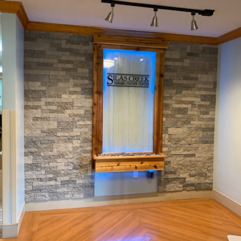 Silas Creek Rehabilitation Center nursing home in Winston Salem, NC - Photo 5 of 10