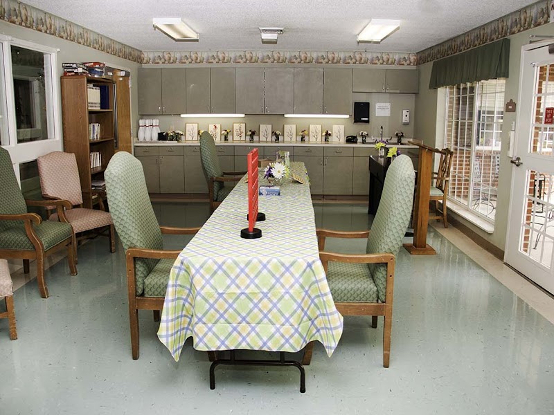 Pine Acres Center for Nursing and Rehabilitation nursing home in Lexington, NC - Photo 2 of 5