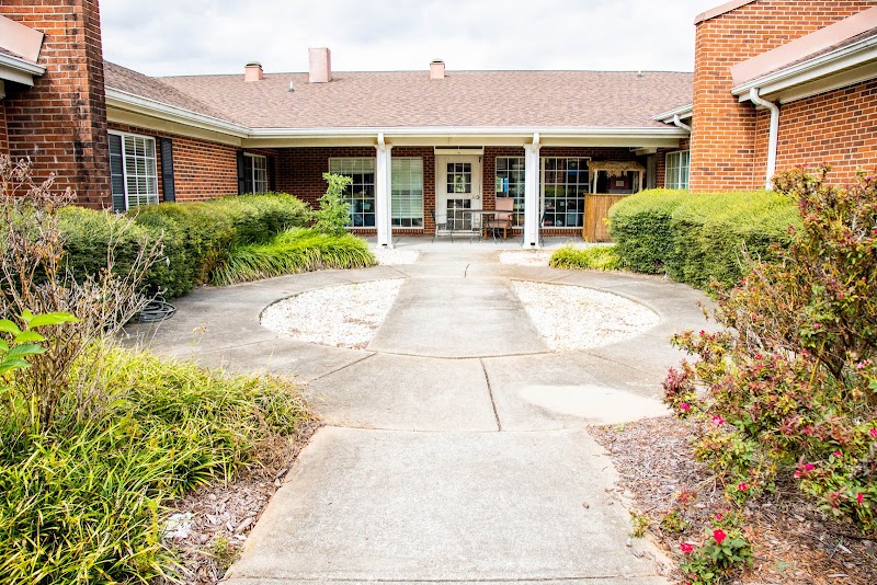 Pine Acres Center for Nursing and Rehabilitation nursing home in Lexington, NC - Photo 4 of 5