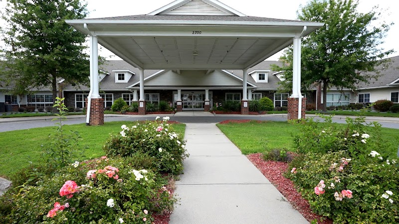 Royal Park Rehabilitation & Health Center nursing home in Matthews, NC - Photo 2 of 5