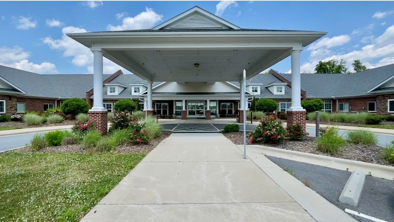 Summerstone Health and Rehabilitation Center nursing home in Kernersville, NC - Photo 2 of 5