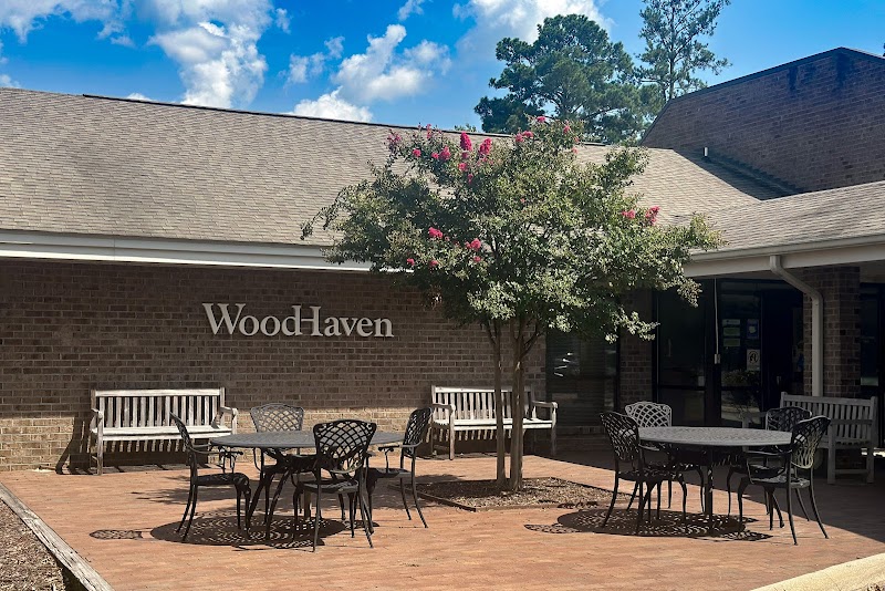 Woodhaven Nursing Center nursing home in Lumberton, NC - Photo 2 of 5
