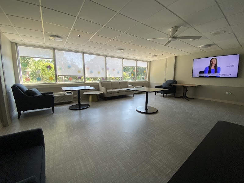 Willow Valley Center for Nursing and Rehabilitatio nursing home in Winston-Salem, NC - Photo 5 of 5