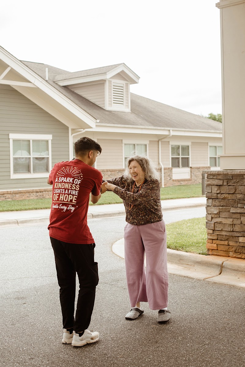 Trinity Ridge nursing home in Hickory, NC - Photo 3 of 10
