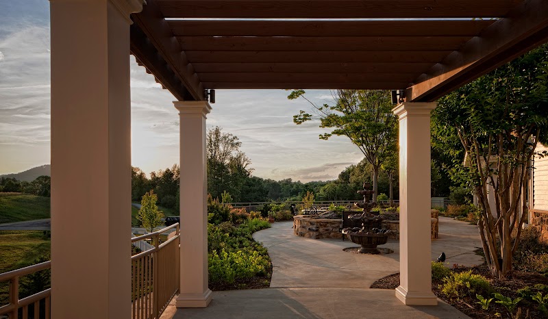 Carolina Village Inc nursing home in Hendersonville, NC - Photo 5 of 10