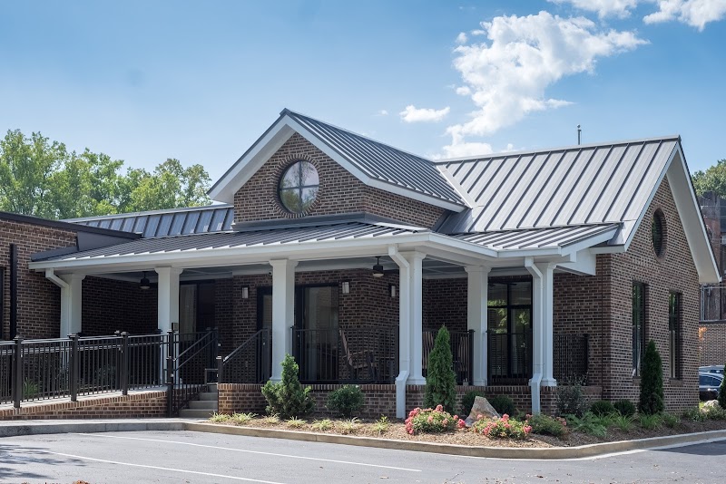 White Oak Manor - Tryon nursing home in Tryon, NC - Photo 2 of 2