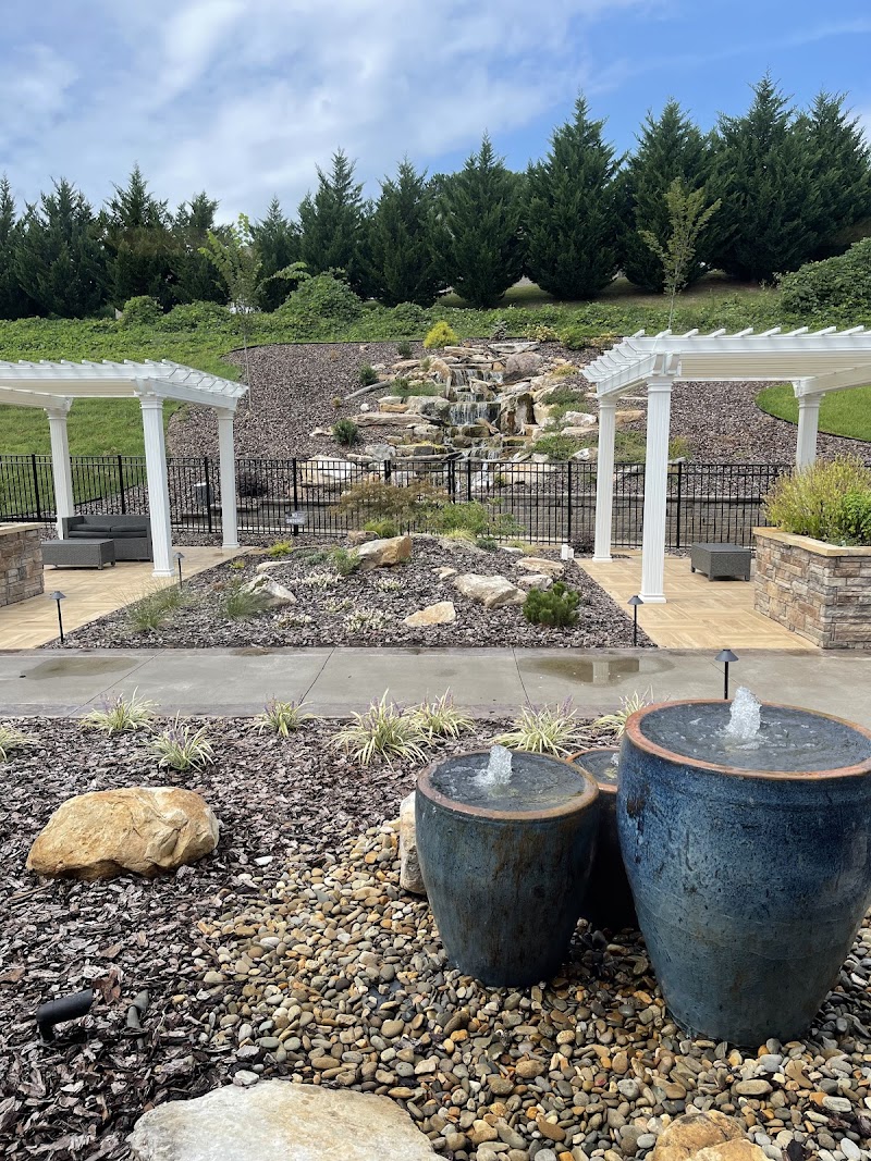 Alpine Health and Rehabilitation of Asheboro nursing home in Asheboro, NC - Photo 2 of 8