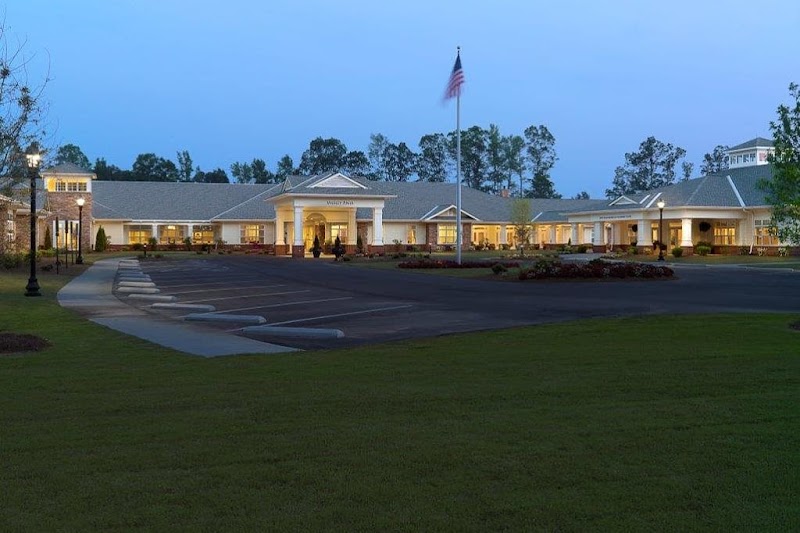 Wesley Pines Retirement Community nursing home in Lumberton, NC - Photo 2 of 10