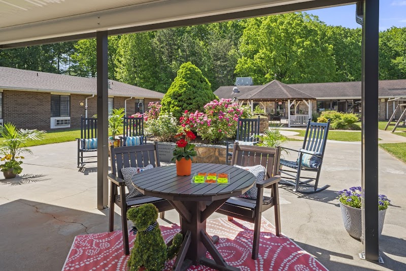 Mountain Vista Health Park nursing home in Denton, NC - Photo 5 of 10