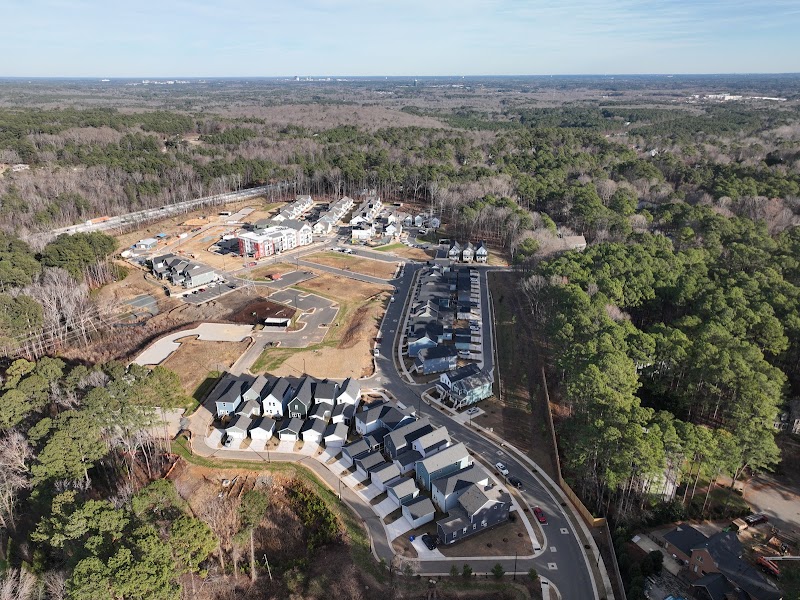 Carol Woods nursing home in Chapel Hill, NC - Photo 2 of 10