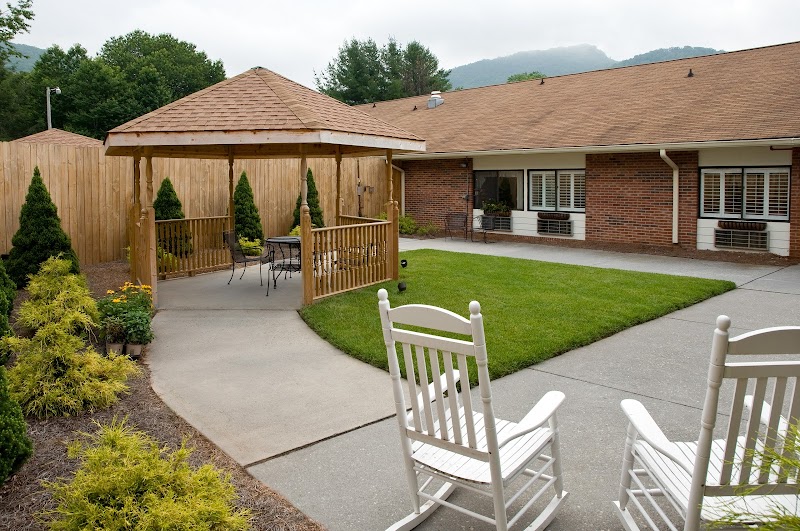 Life Care Center of Banner Elk nursing home in Banner Elk, NC - Photo 3 of 10