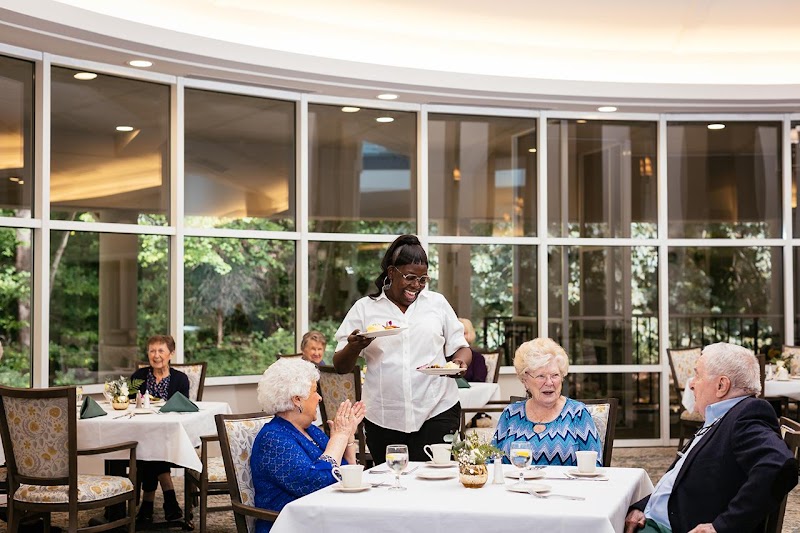 Brookridge Retirement Community nursing home in Winston-Salem, NC - Photo 5 of 10