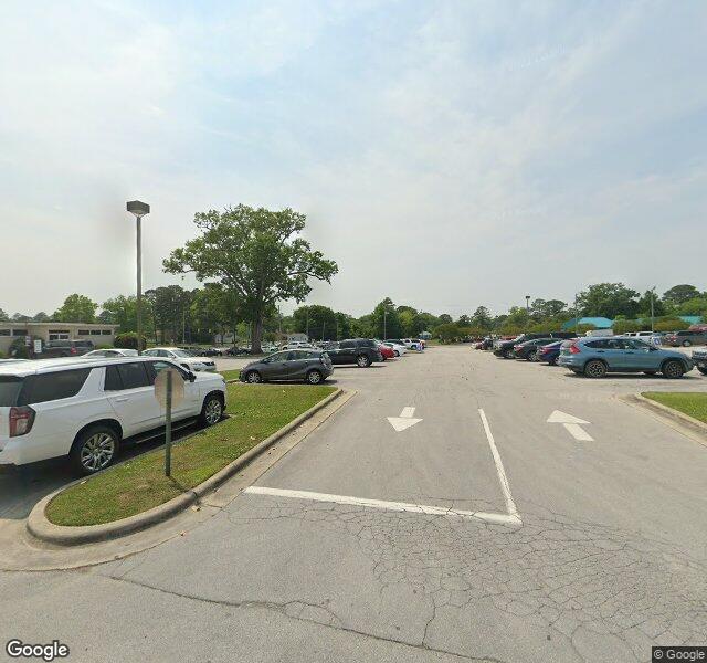 River Trace Nursing and Rehabilitation Center nursing home in Washington, NC - Photo 5 of 5