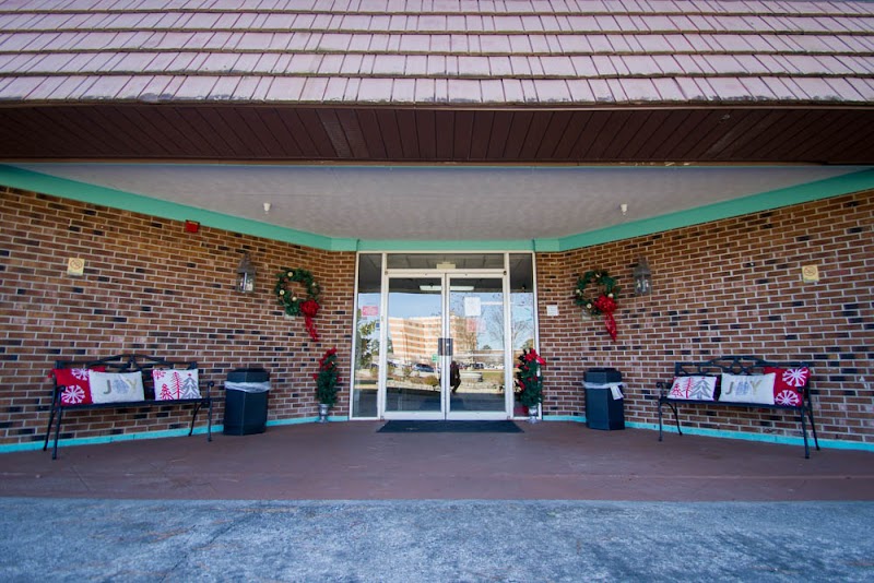 Premier Nursing and Rehabilitation Center nursing home in Jacksonville, NC - Photo 5 of 5