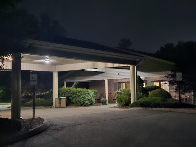 The Greens at Weaverville nursing home in Weaverville, NC - Photo 4 of 7