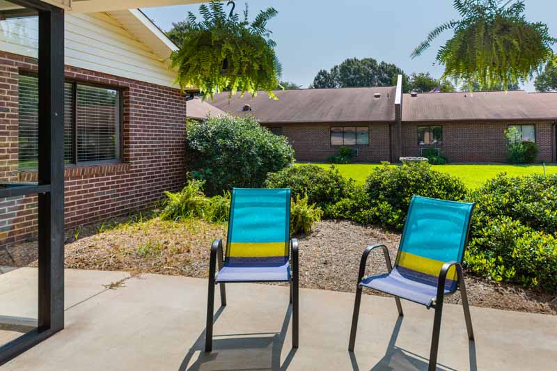 Eden Rehabilitation and Healthcare Center nursing home in Eden, NC - Photo 5 of 10