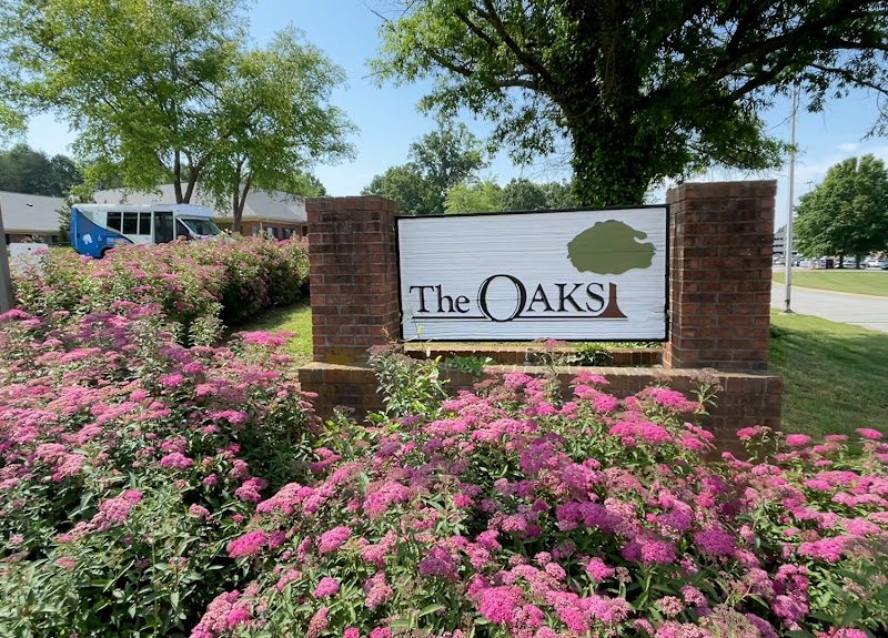The Oaks nursing home in Winston-Salem, NC - Photo 2 of 5