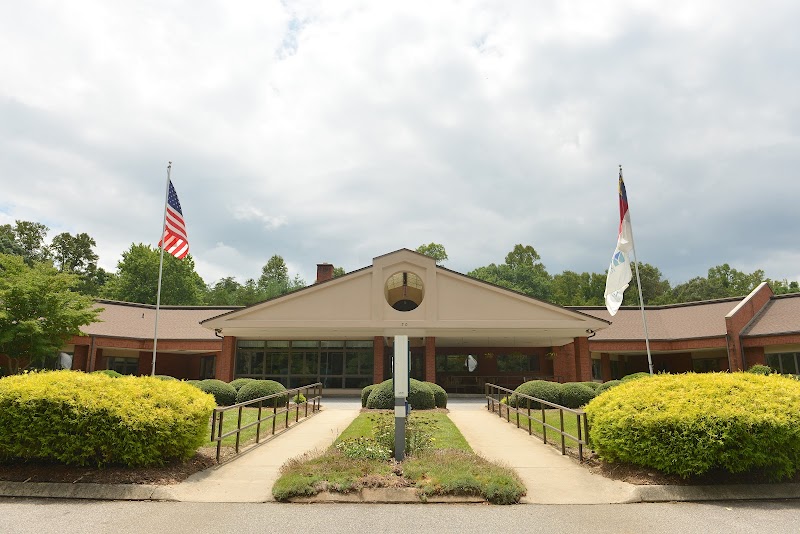 The Laurels Of Greentree Ridge nursing home in Asheville, NC - Photo 2 of 10