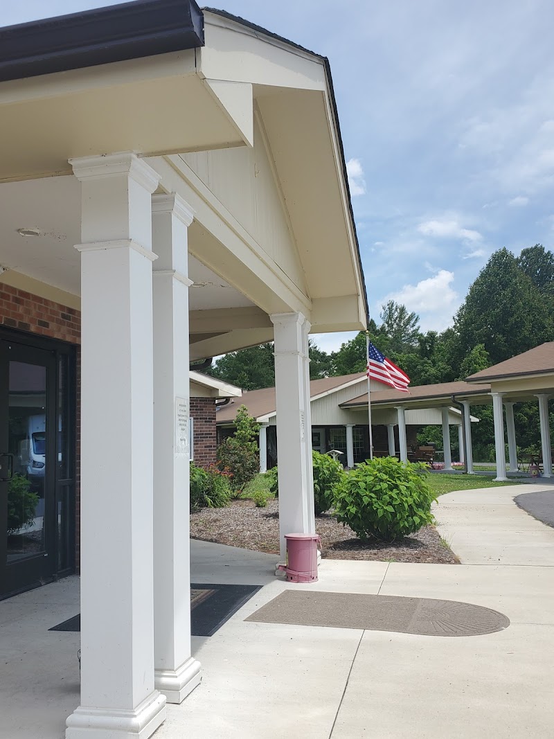 Elderberry Health Care nursing home in Marshall, NC - Photo 3 of 5