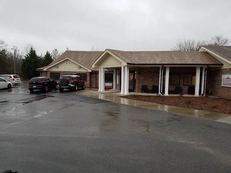 Elderberry Health Care nursing home in Marshall, NC - Photo 4 of 5