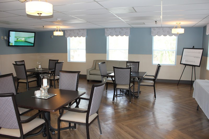 Kerr Lake Nursing and Rehabilitation Center nursing home in Henderson, NC - Photo 3 of 5