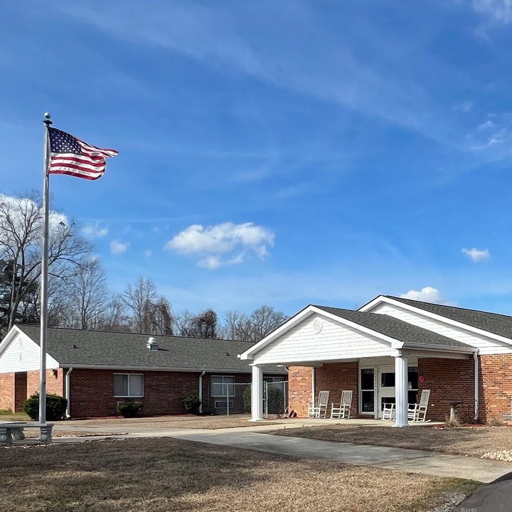 Windsor Rehabilitation and Healthcare Center nursing home in Windsor, NC - Photo 3 of 5