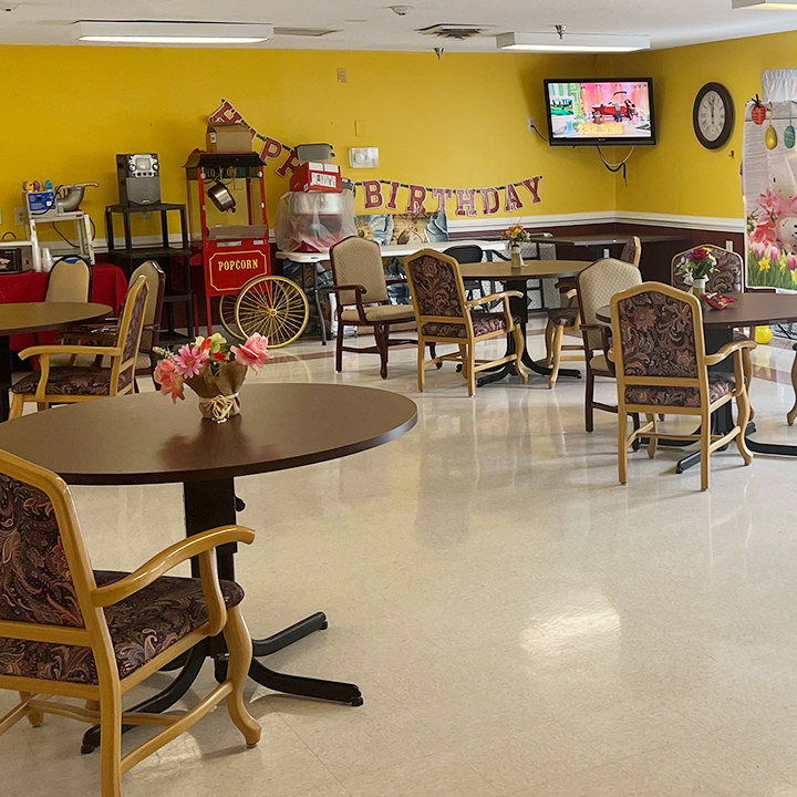 Windsor Rehabilitation and Healthcare Center nursing home in Windsor, NC - Photo 4 of 5