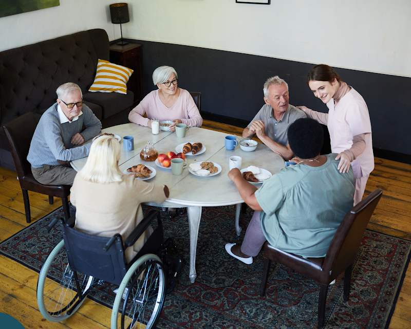 Camellia Gardens Center for Nursing and Rehab nursing home in Henderson, NC - Photo 4 of 5