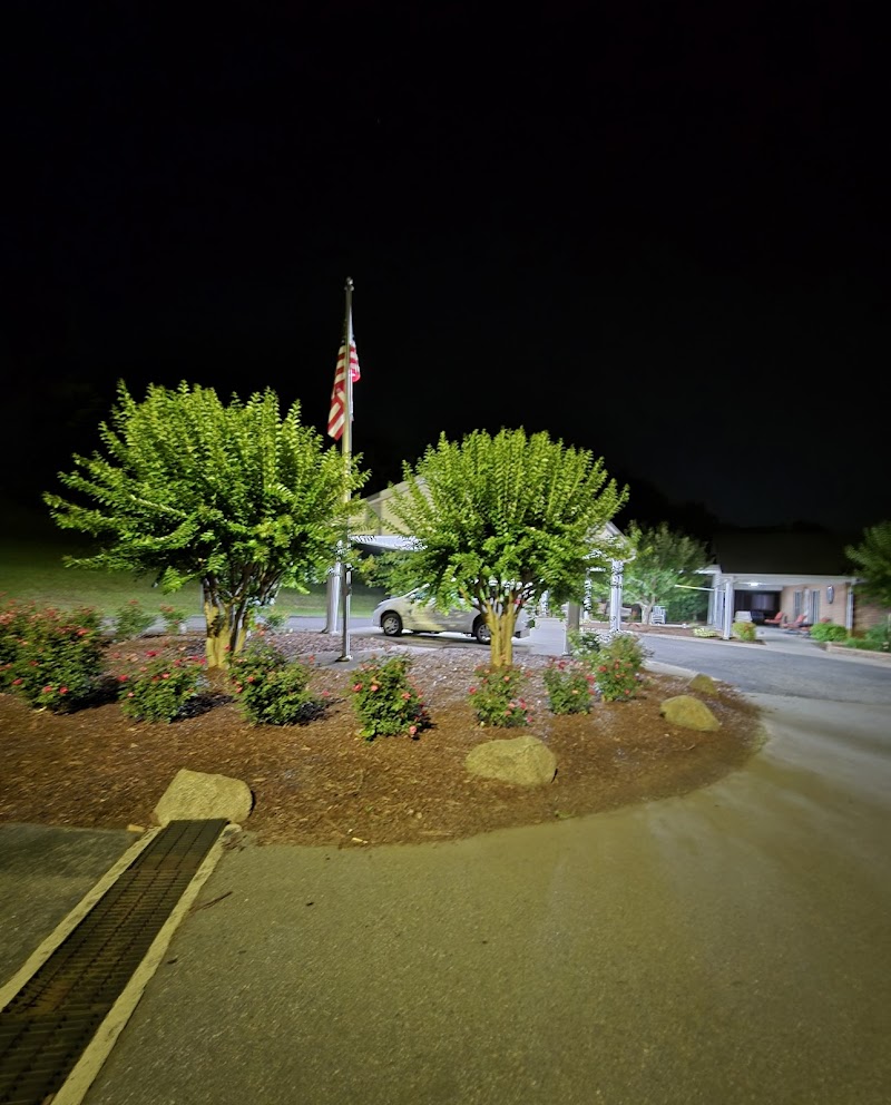 The Greens at Cabarrus nursing home in Concord, NC - Photo 4 of 8
