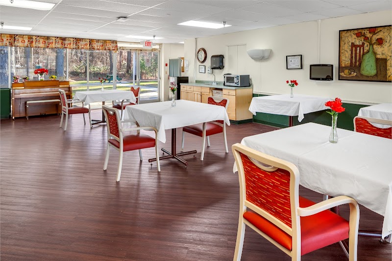 PruittHealth-Farmville nursing home in Farmville, NC - Photo 2 of 5