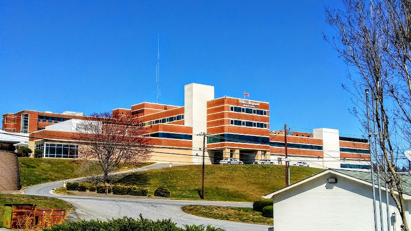 WILKES REGIONAL MEDICAL CTR SN nursing home in NORTH WILKESBORO, NC - Photo 2 of 10