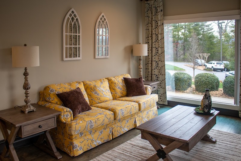 Wilkesboro Health and Rehabilitation nursing home in North Wilkesboro, NC - Photo 4 of 10