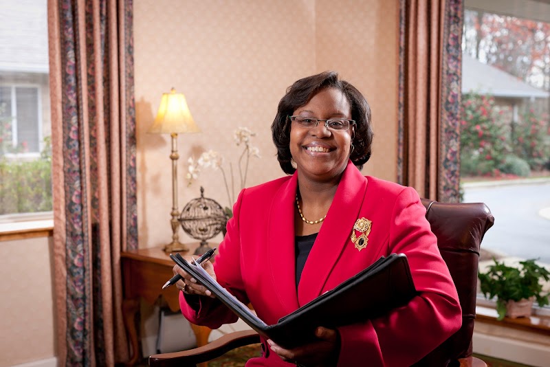 Charlotte Health & Rehabilitation Center nursing home in Charlotte, NC - Photo 2 of 5