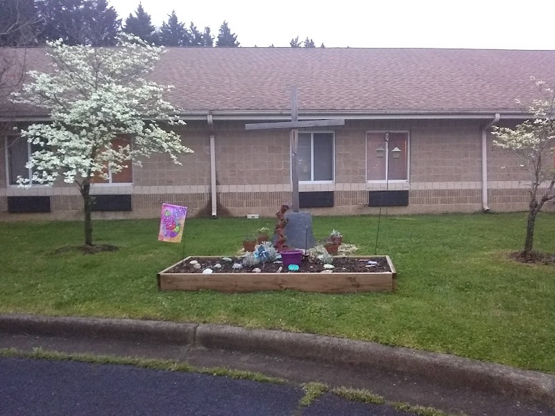 Central Continuing Care nursing home in Mount Airy, NC - Photo 4 of 5