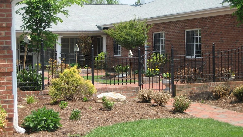 Fleshers Fairview Health Care nursing home in Fairview, NC - Photo 2 of 5