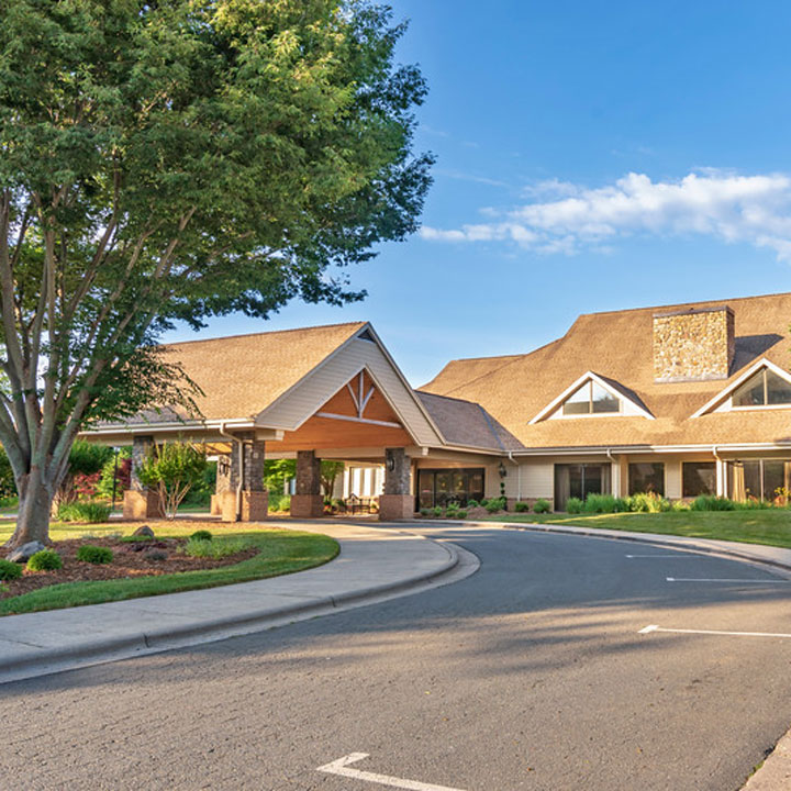 Bermuda Village Retirement Center nursing home in Bermuda Run, NC - Photo 4 of 5