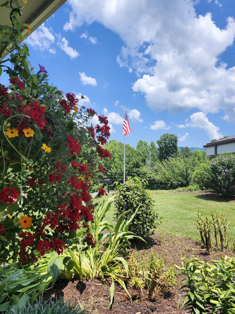 Valley View Care and Rehabilitation nursing home in Andrews, NC - Photo 2 of 5