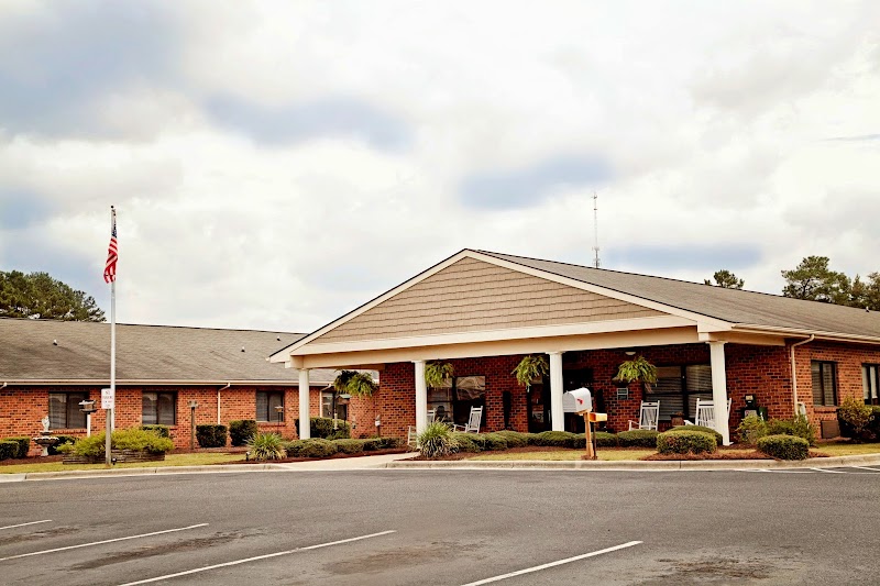 Peak Resources - Pinelake nursing home in Carthage, NC - Photo 2 of 4