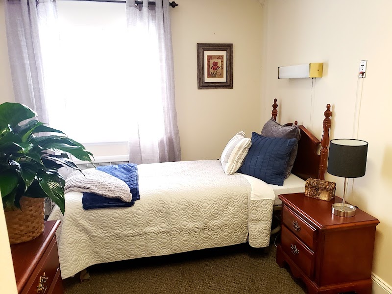 Peak Resources - Brookshire, Inc nursing home in Hillsborough, NC - Photo 3 of 10