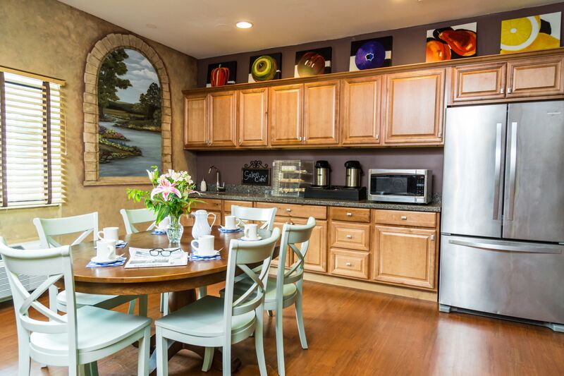 Oak Forest Health and Rehabilitation nursing home in Winston Salem, NC - Photo 5 of 5