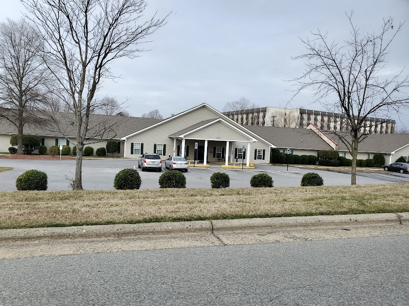 Maple Grove Health and Rehabilitation Center nursing home in Greensboro, NC - Photo 5 of 5