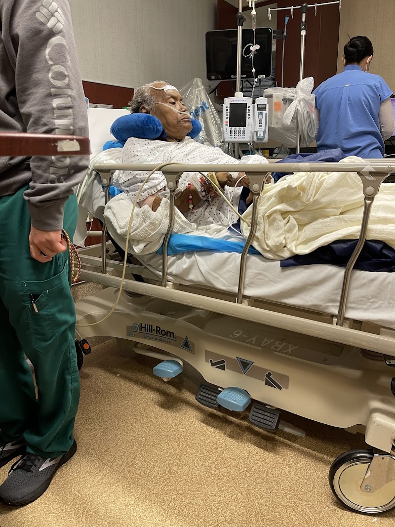 Guilford Health Care Center nursing home in Greensboro, NC - Photo 5 of 5